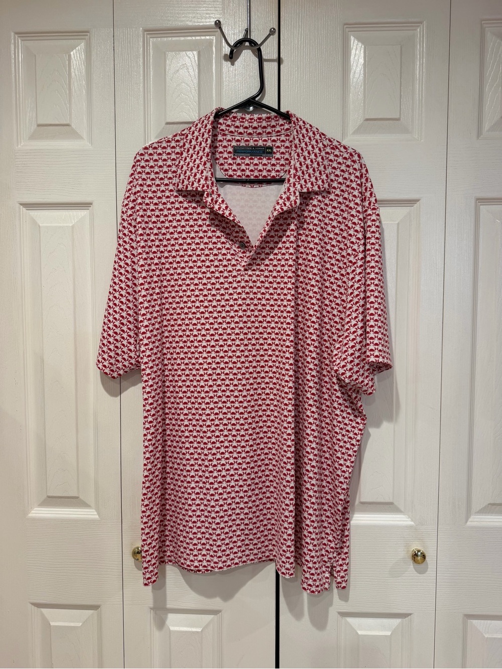 Roundtree & Yorke Red and White Patterned Polo
